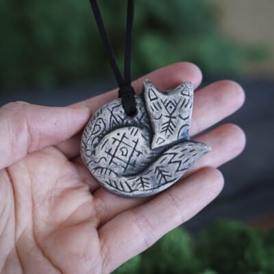 Didžioji mieganti pilka lapė