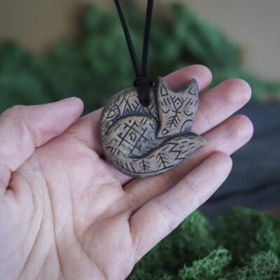 Didžioji mieganti ruda lapė