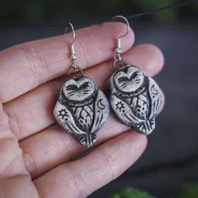 Reljefiniai auskarai Pilkosios pelėdos