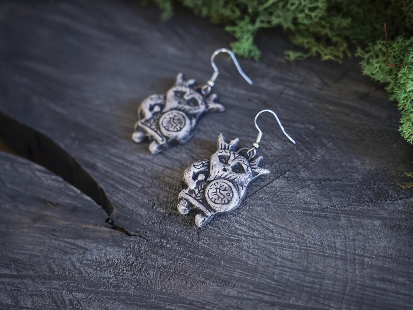 Reljefiniai auskarai Pilkieji šamanai - Image 5