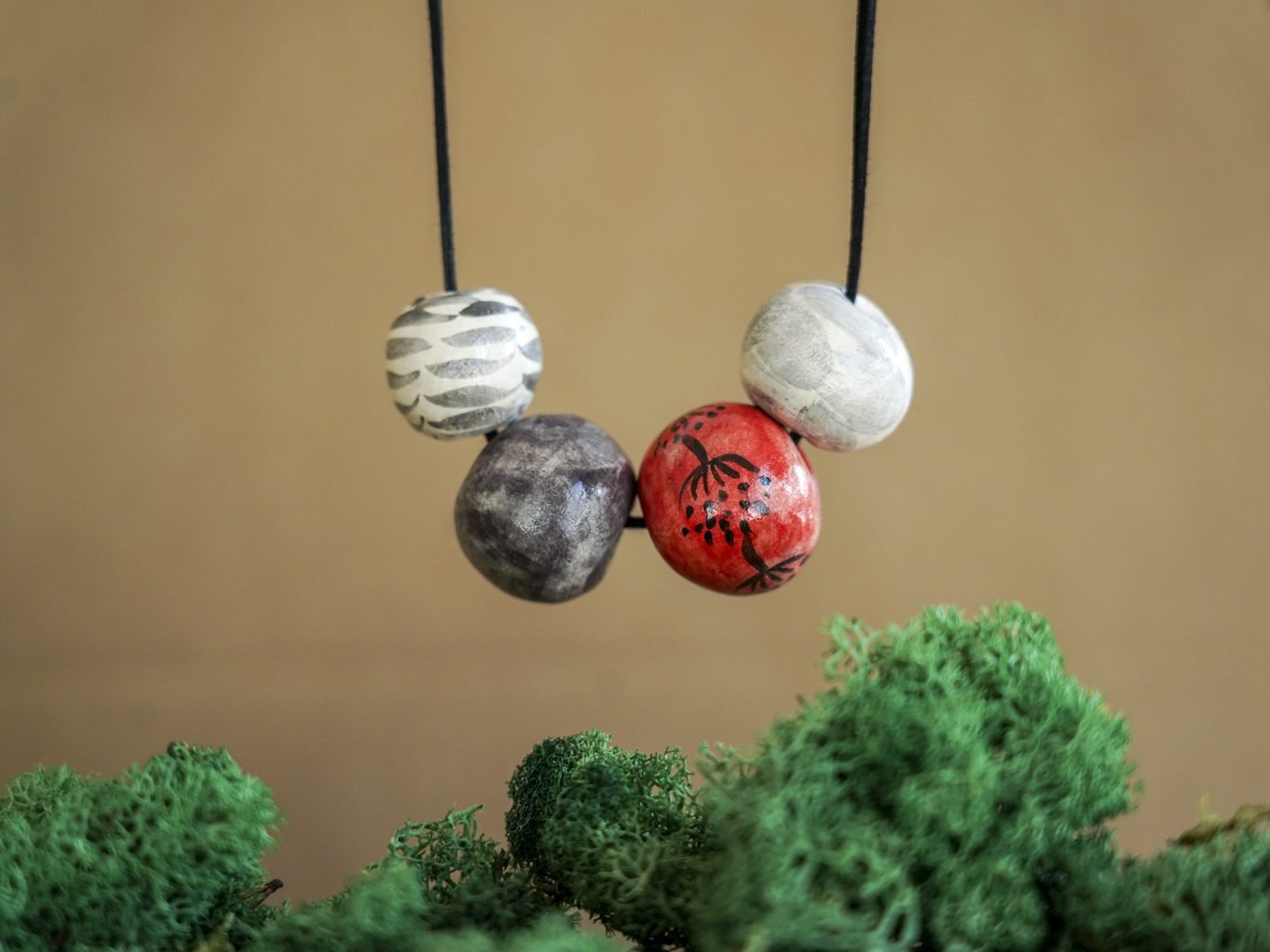 Raudonuoja vakaras - Image 5